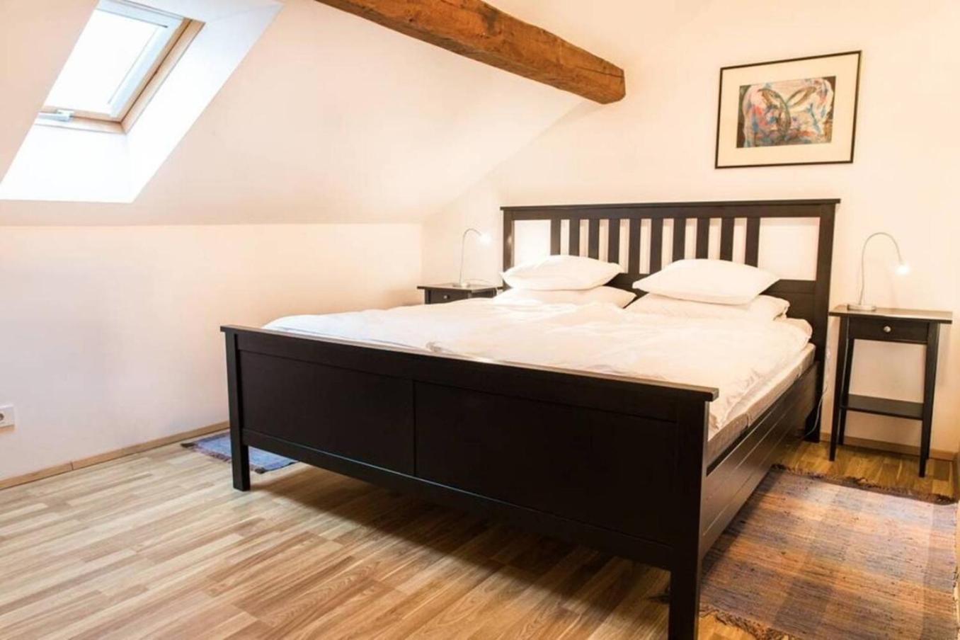 House Maharac With 3 Apartments Till 18 Persons Kamno Exterior foto