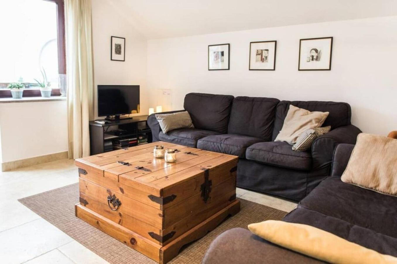 House Maharac With 3 Apartments Till 18 Persons Kamno Exterior foto